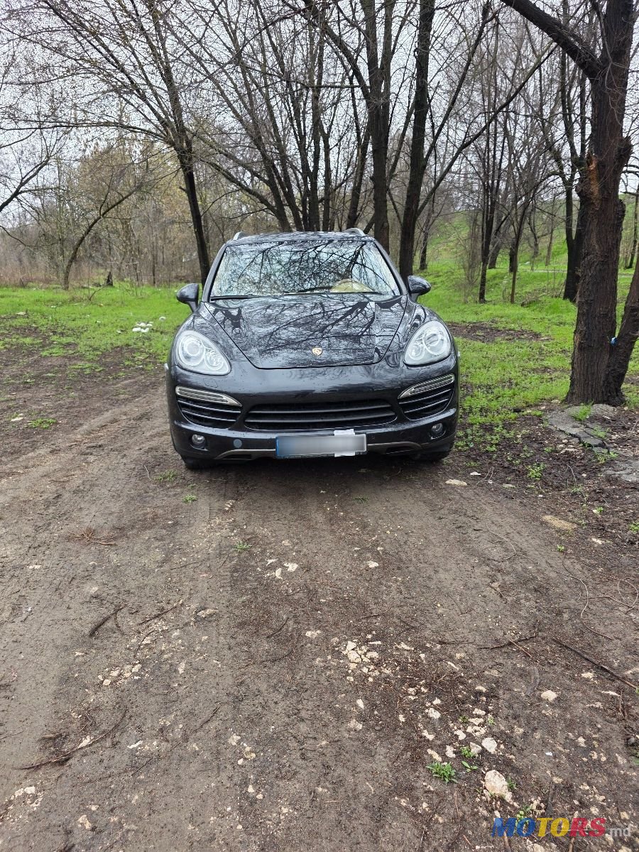 2013' Porsche Cayenne photo #1