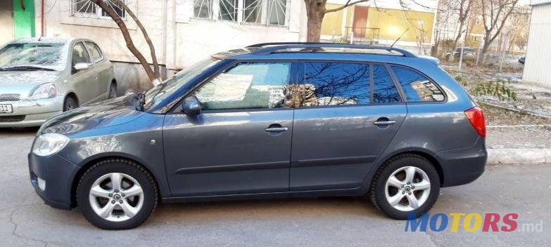 2010' Skoda Fabia photo #1
