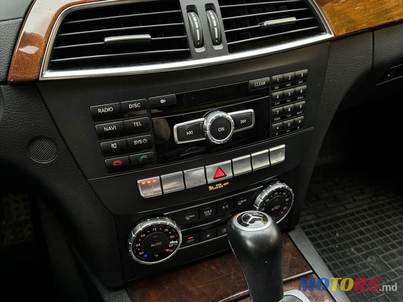 2013' Mercedes-Benz C-Class photo #4