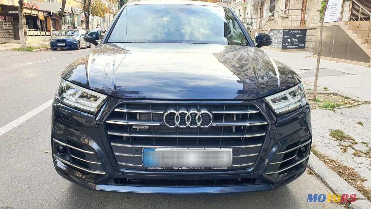 2020' Audi Q5 photo #1