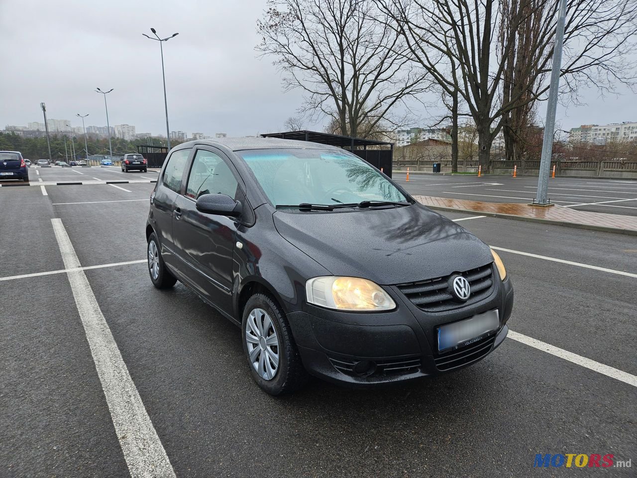 2007' Volkswagen Fox photo #2