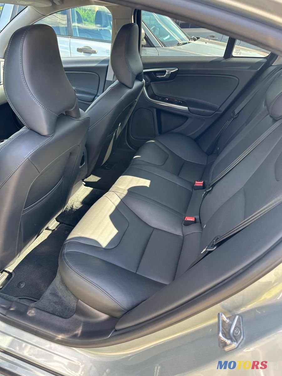 2018' Volvo S60 photo #6