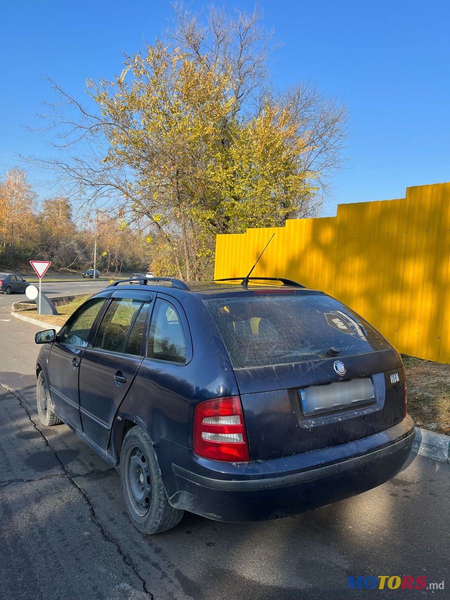 2004' Skoda Fabia photo #3