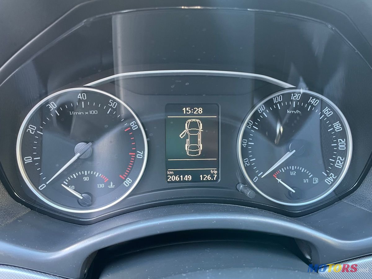 2011' Skoda Octavia photo #6