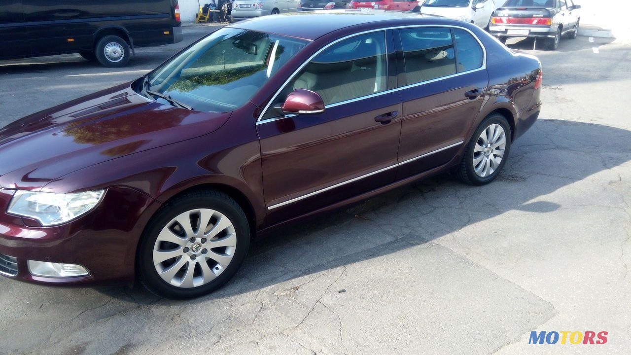 2009' Skoda Superb photo #1