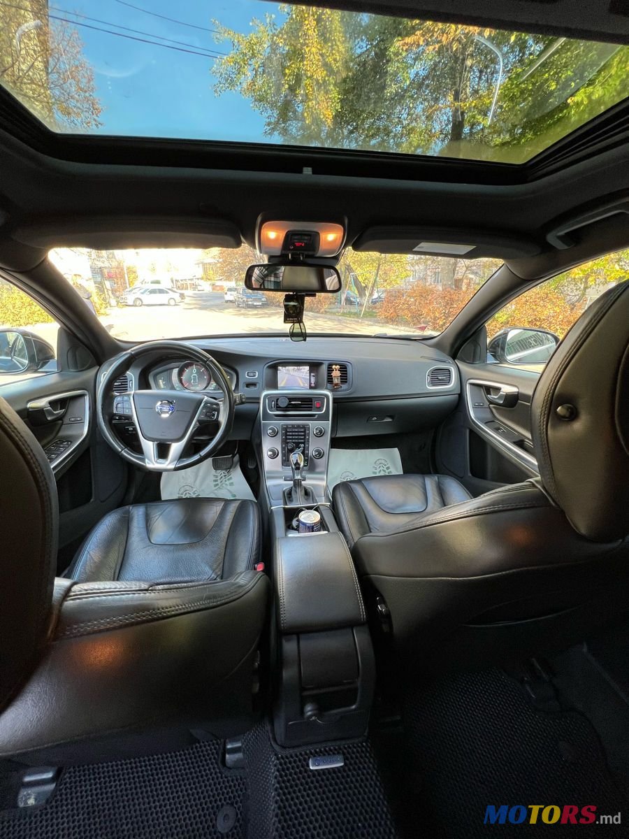 2013' Volvo V60 photo #3
