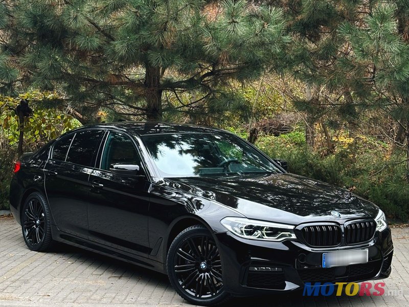 2020' BMW 5 Series photo #1