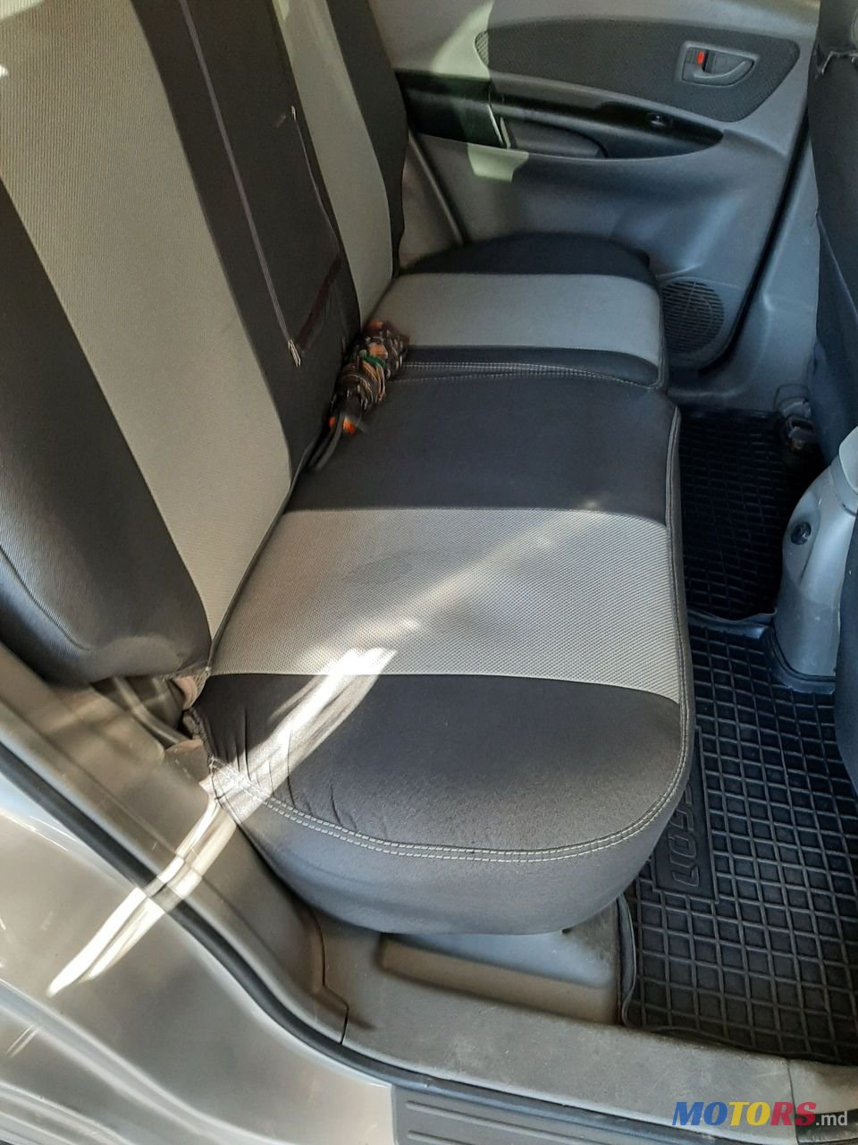 2009' Hyundai Tucson photo #5