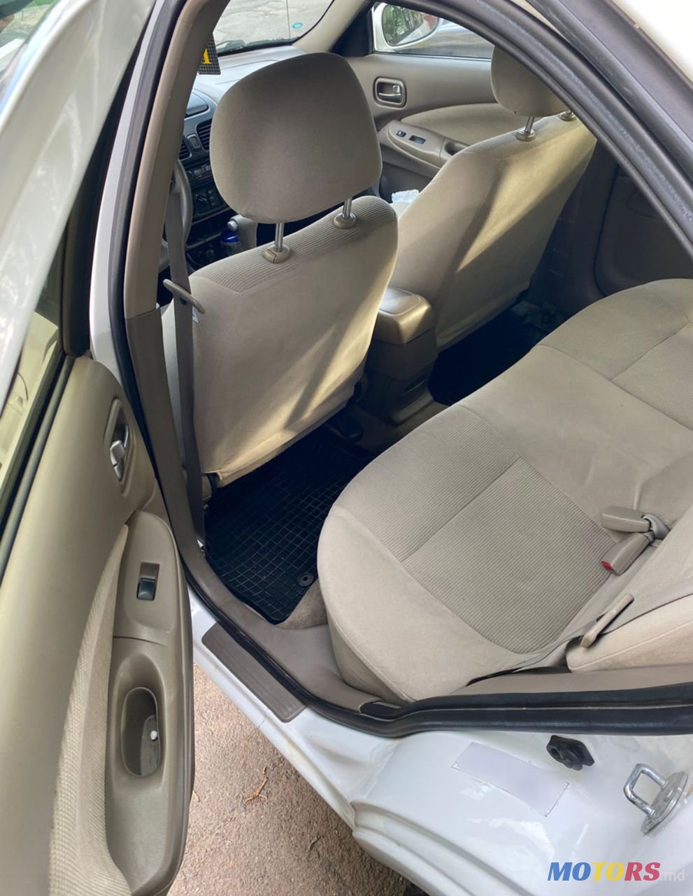 2005' Nissan Sentra photo #4