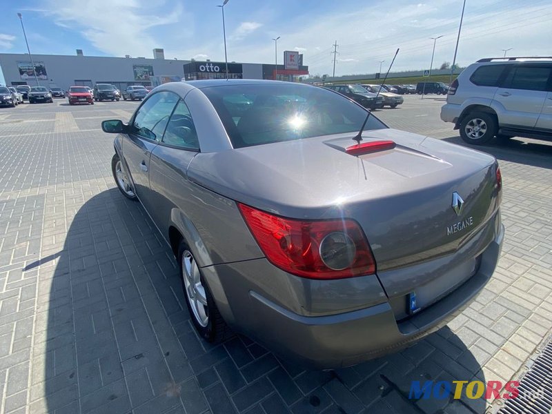 2008' Renault Megane photo #2