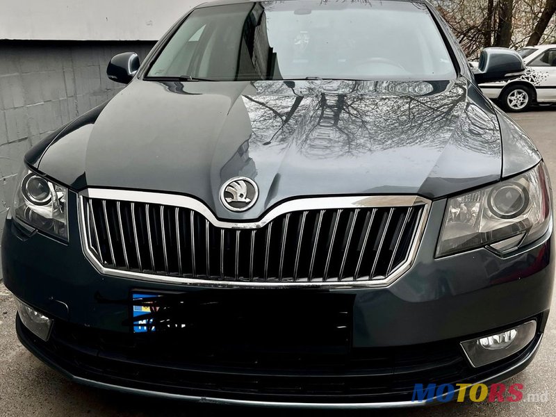 2013' Skoda Superb photo #2