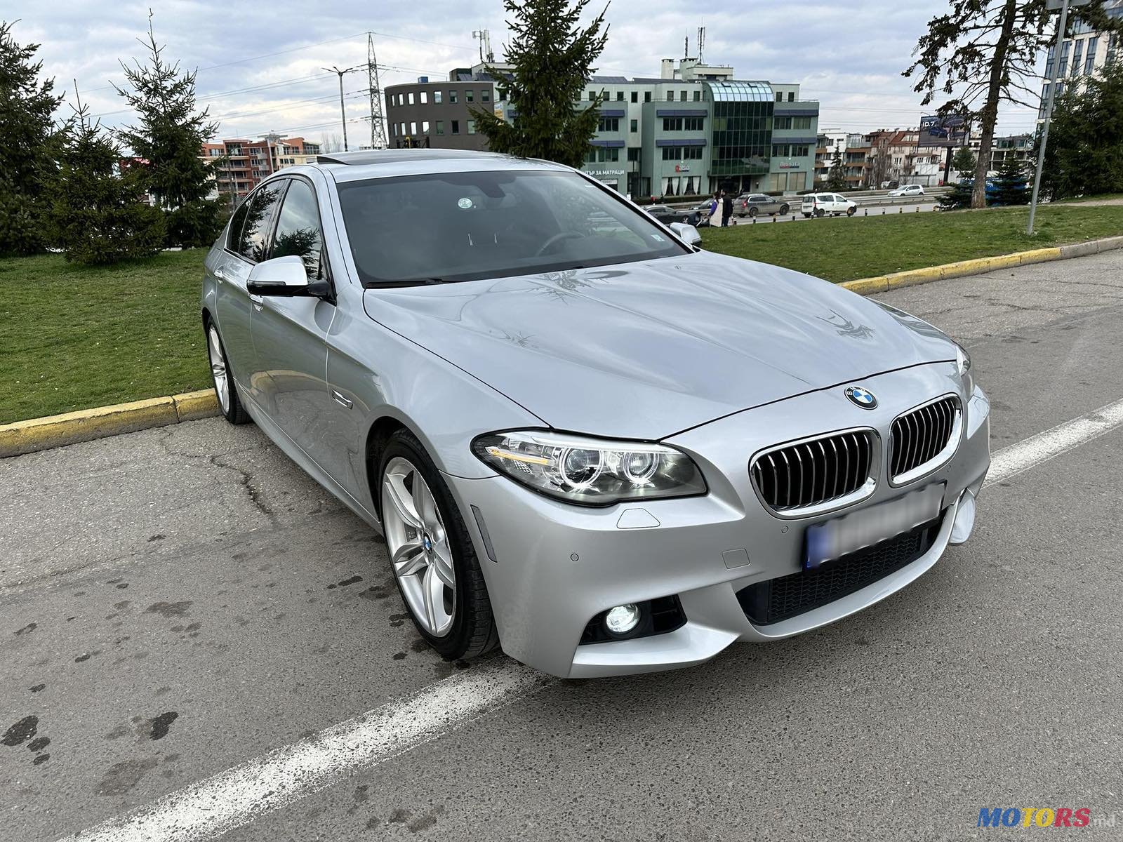 2015' BMW 535 i LCI RWD M-packet photo #4