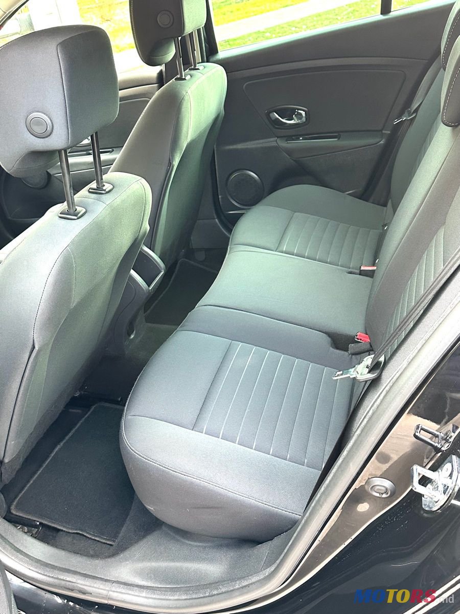 2015' Renault Megane photo #5