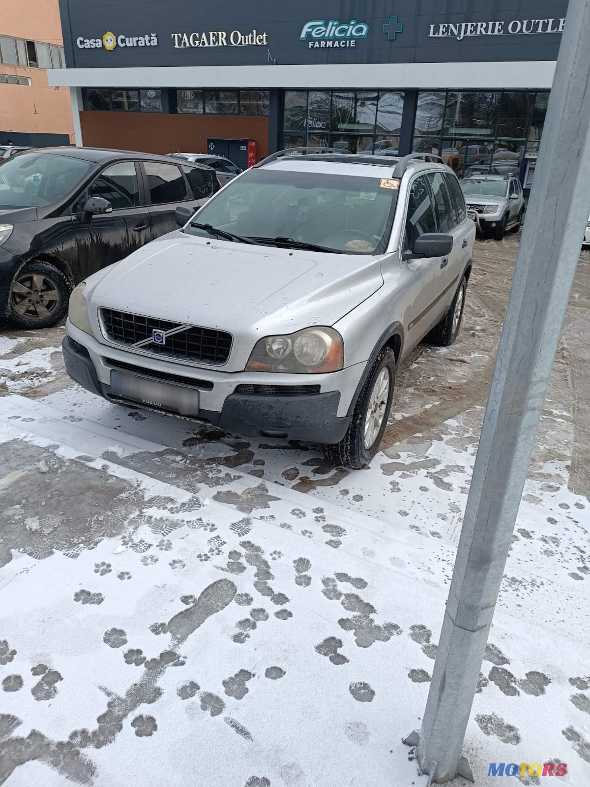 2004' Volvo XC90 photo #3