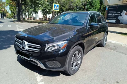 2019' Mercedes-Benz GLC