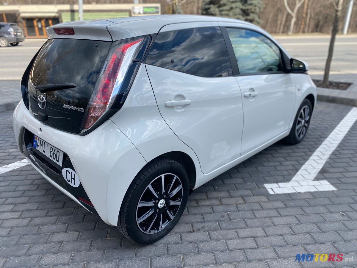 2017' Toyota Aygo photo #5