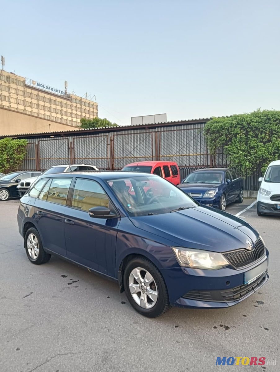 2015' Skoda Fabia photo #3