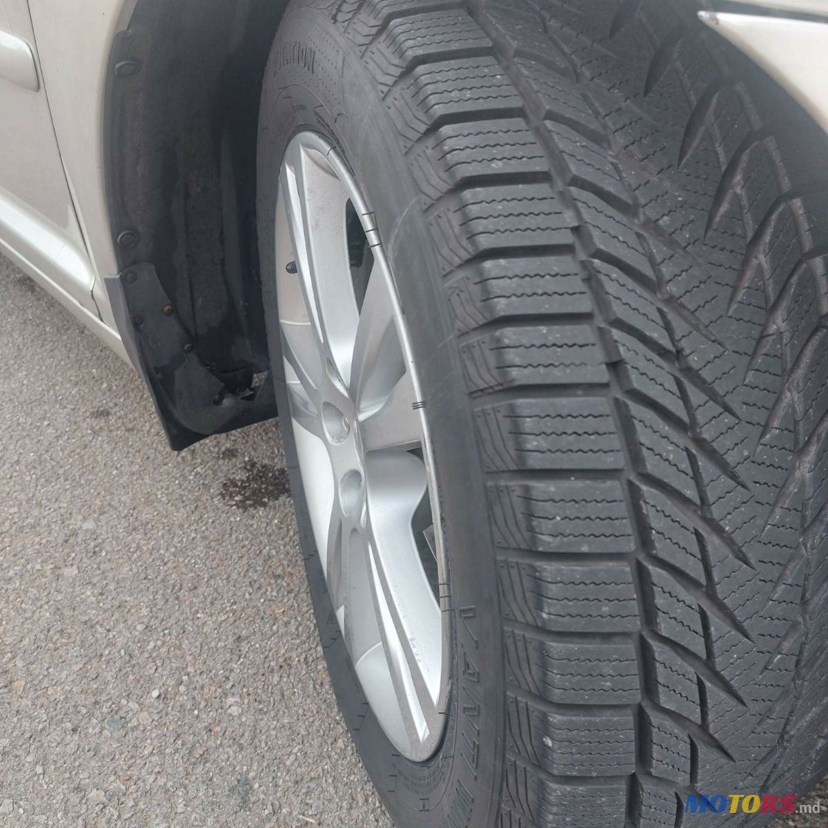 2007' Toyota Avensis photo #5