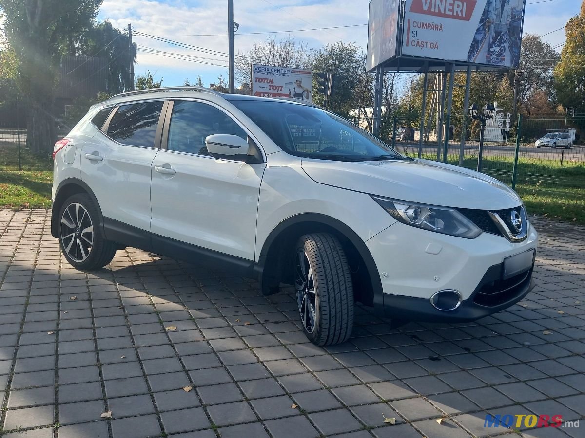 2014' Nissan Qashqai photo #2