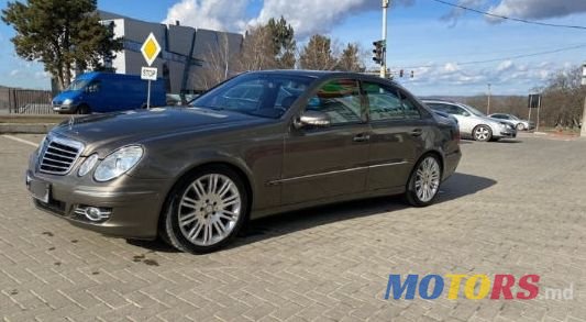 2007' Mercedes-Benz E-Class photo #1