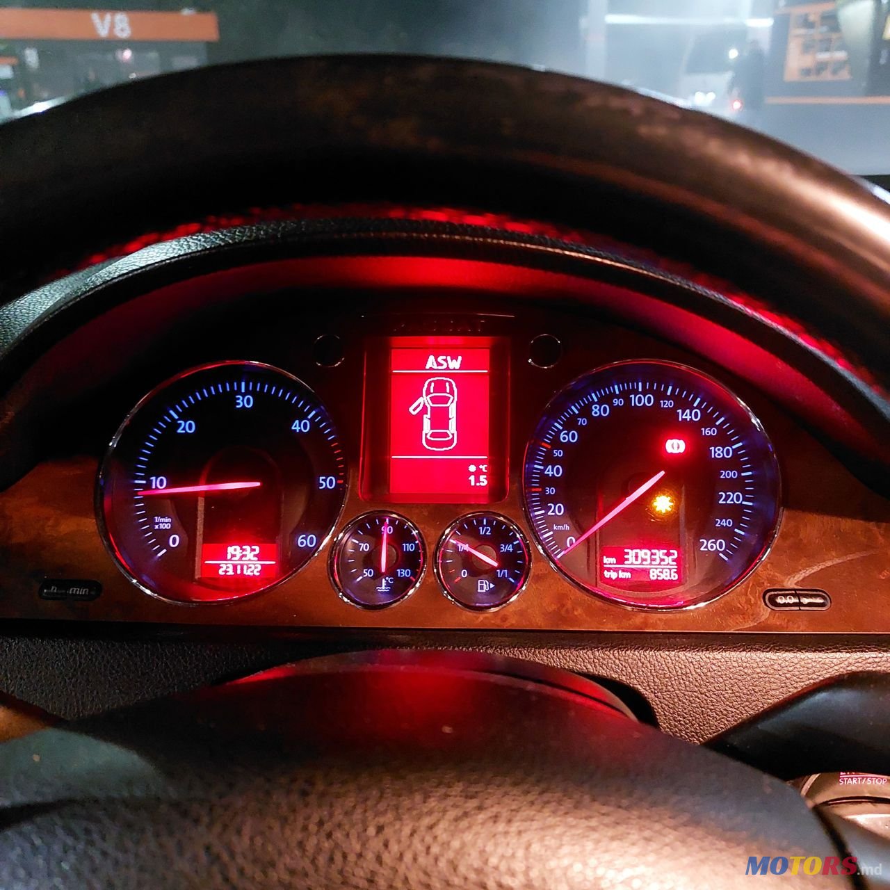 2006' Volkswagen Passat photo #1