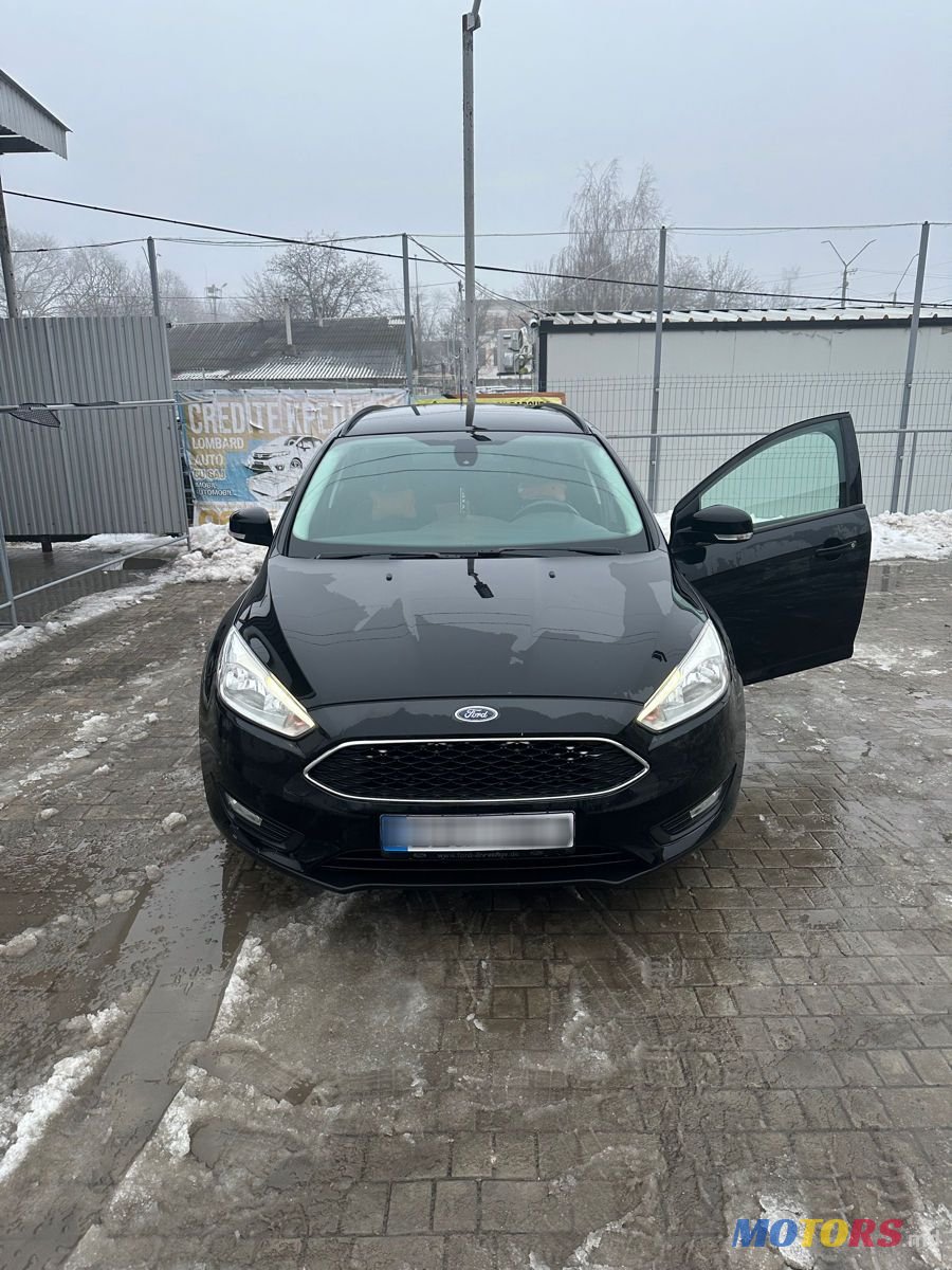2015' Ford Focus photo #5