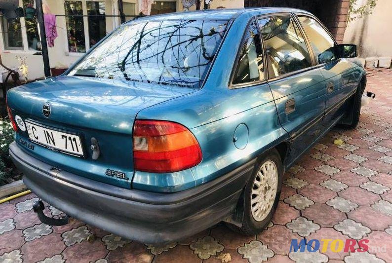 1993' Opel Astra photo #1