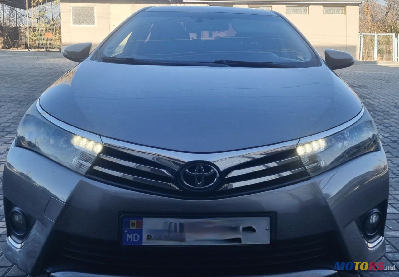 2013' Toyota Corolla photo #3