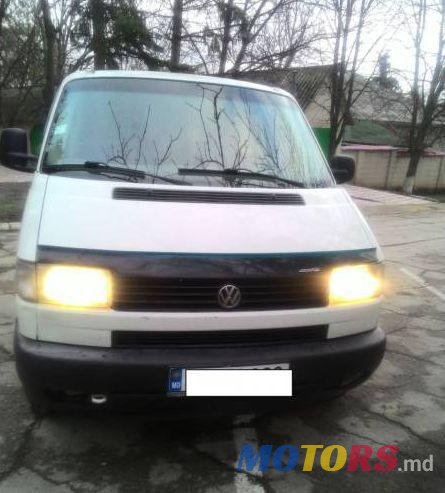 2000' Volkswagen Transporter photo #1