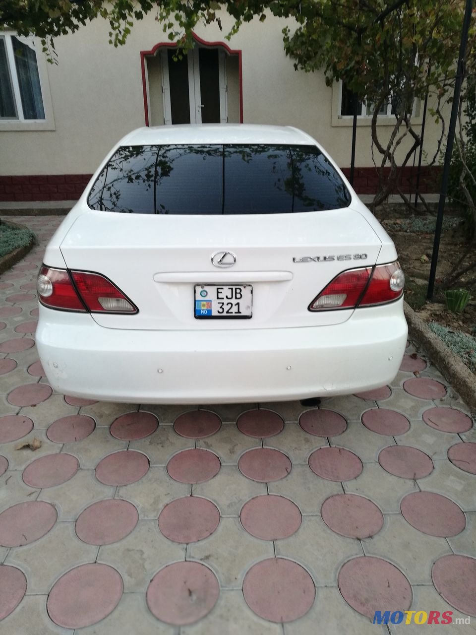 2002' Lexus Es Series photo #2