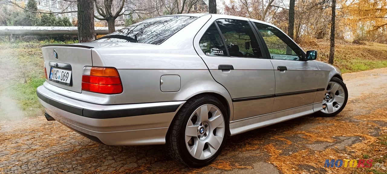 1994' BMW 3 Series photo #3