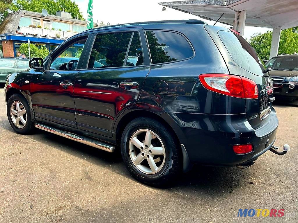2007' Hyundai Santa Fe photo #3