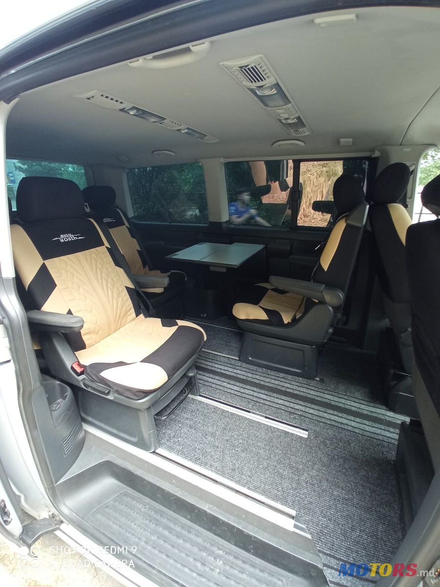 2006' Volkswagen Multivan photo #6