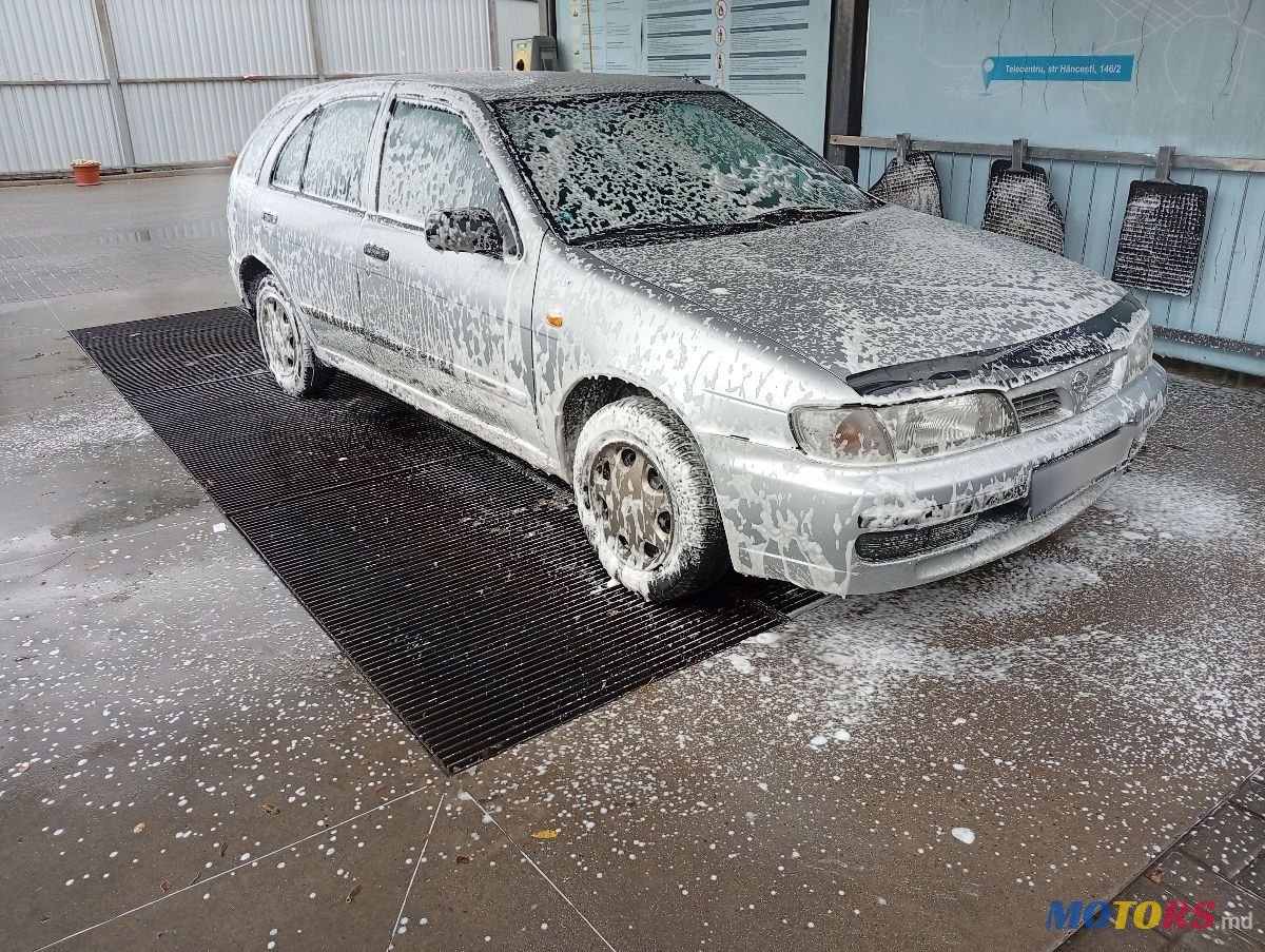 1997' Nissan Almera photo #3