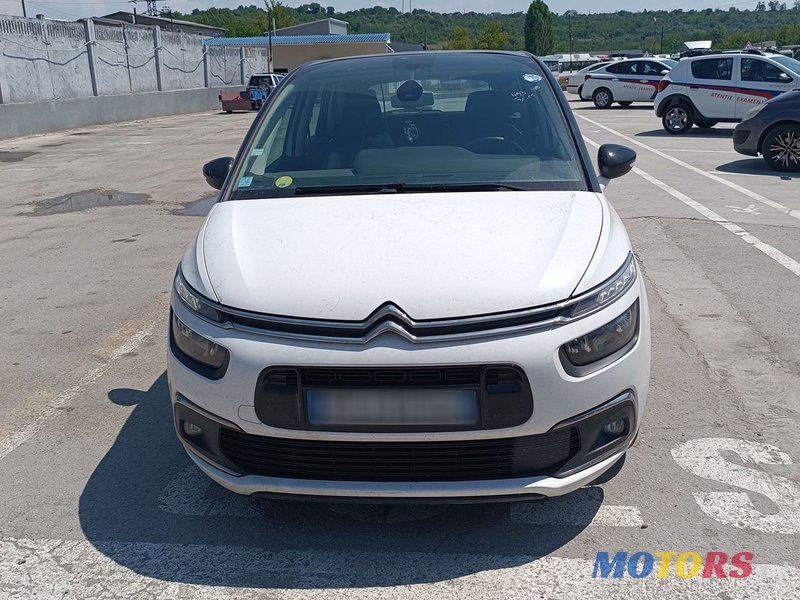 2019' Citroen C4 Picasso photo #1