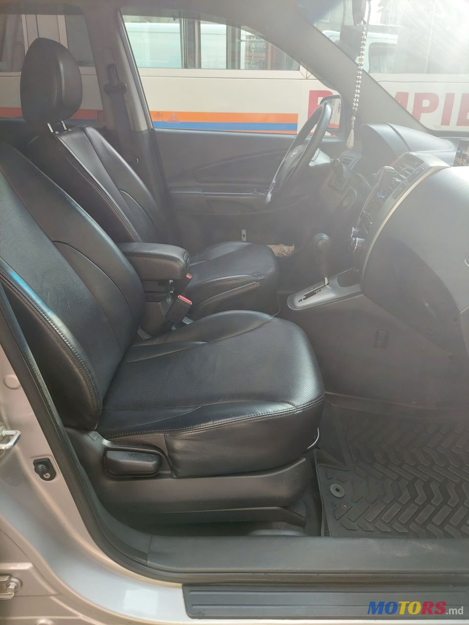 2009' Hyundai Tucson photo #6