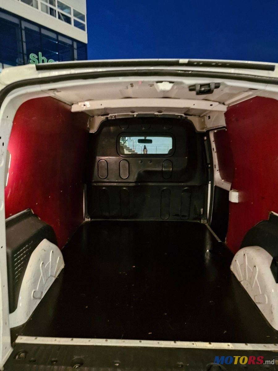 2014' Renault Kangoo Maxi photo #5