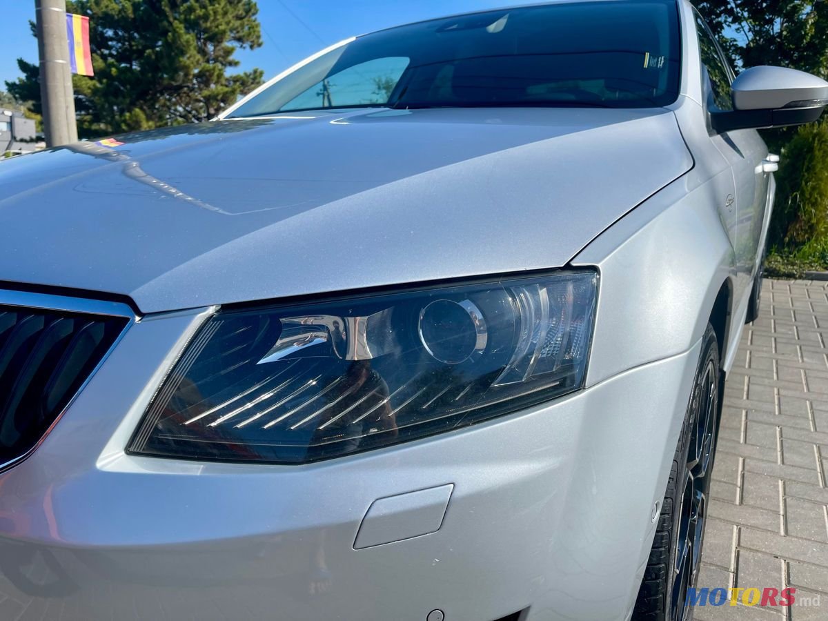 2013' Skoda Octavia photo #2