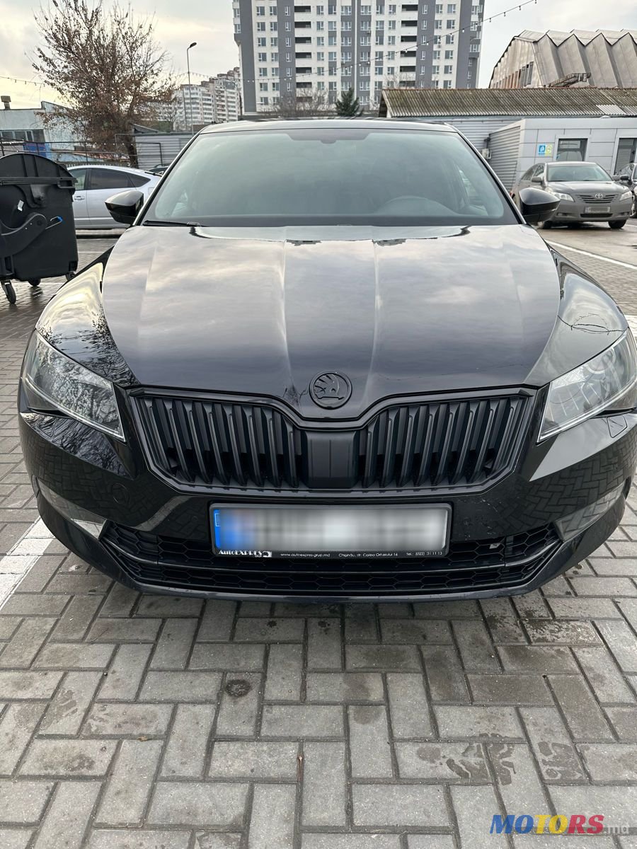 2018' Skoda Superb photo #2