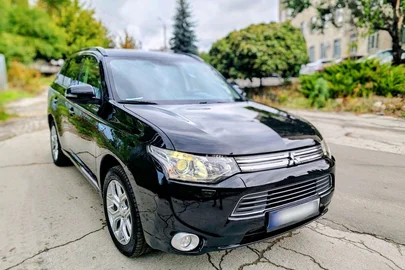 2014' Mitsubishi Outlander