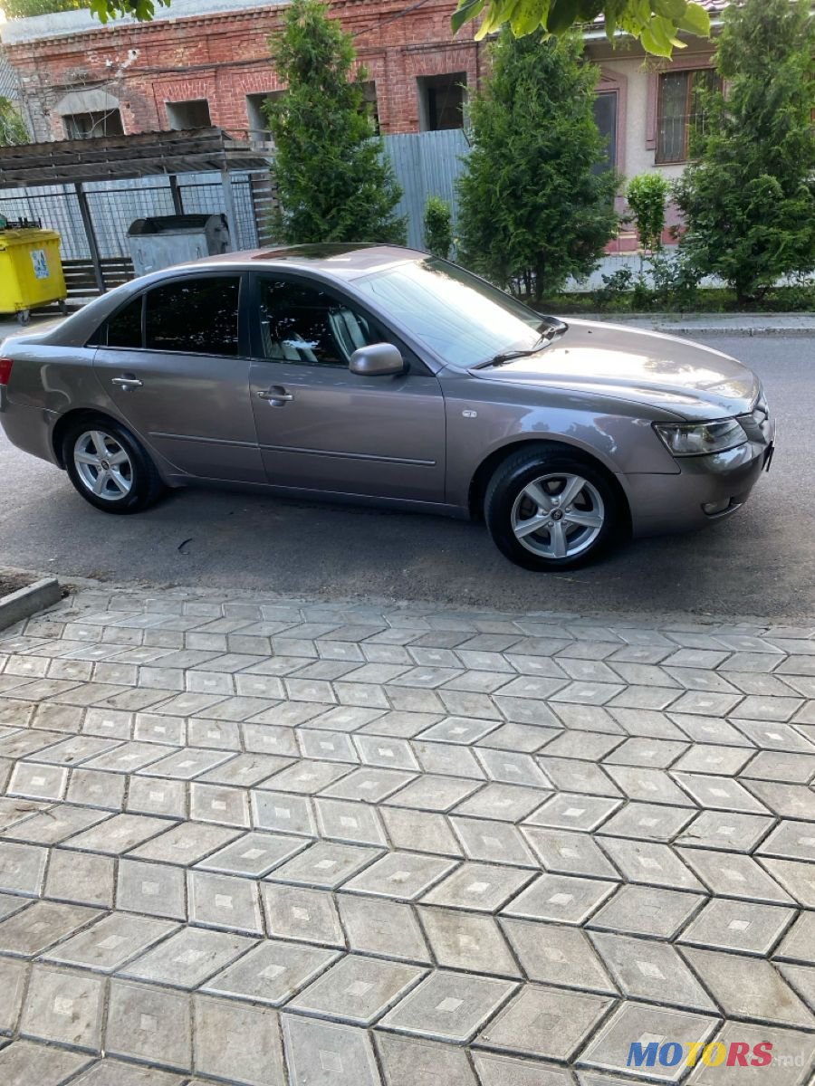 2008' Hyundai Sonata photo #6