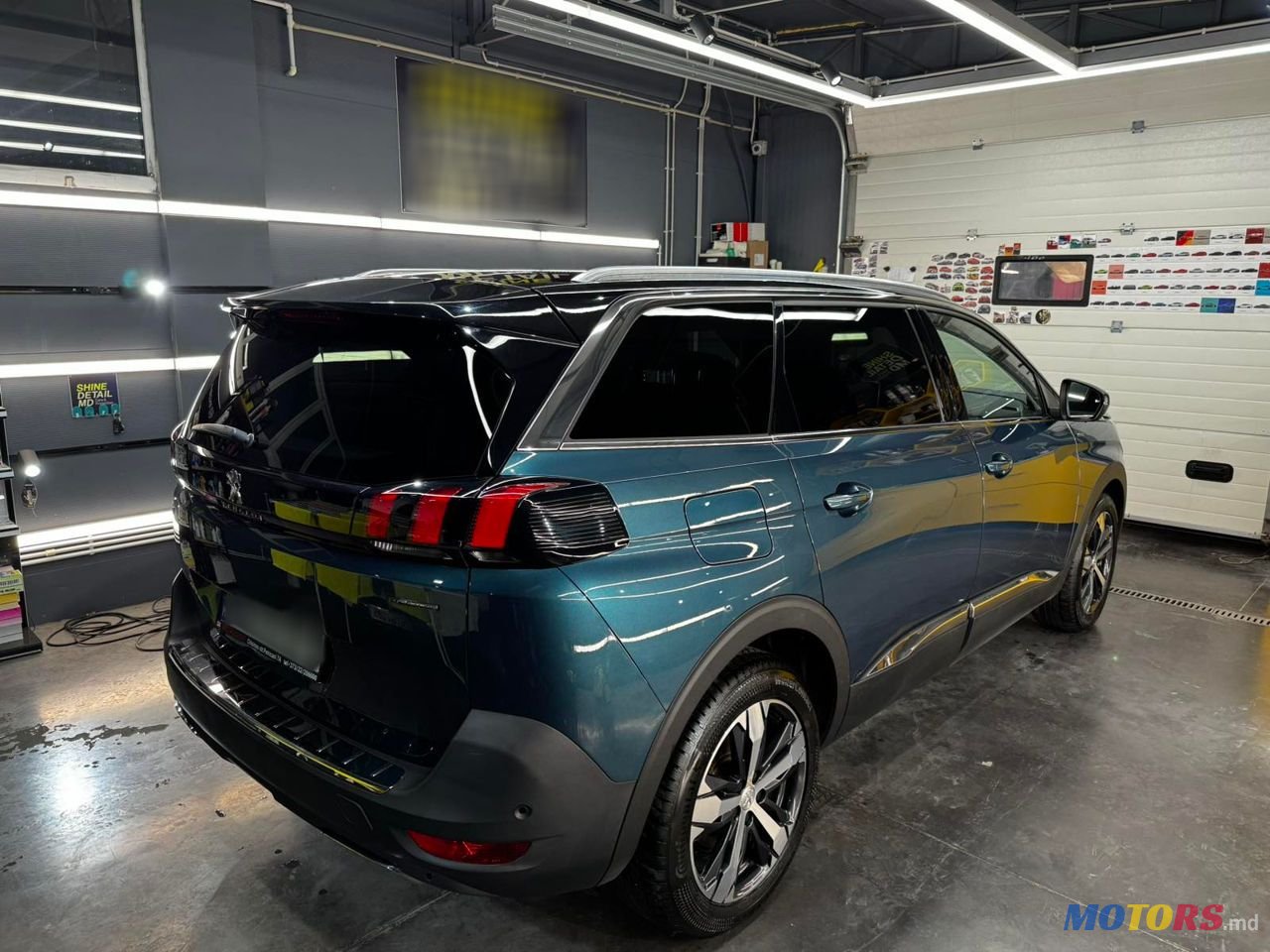 2019' Peugeot 5008 photo #2