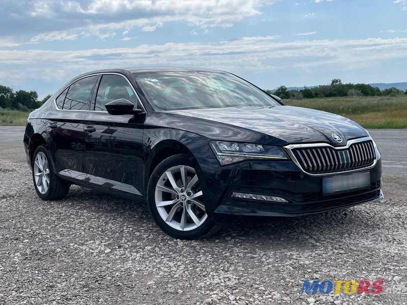 2019' Skoda Superb photo #2