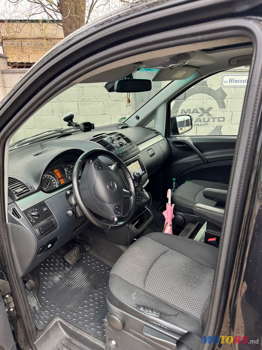 2012' Mercedes-Benz Vito photo #2