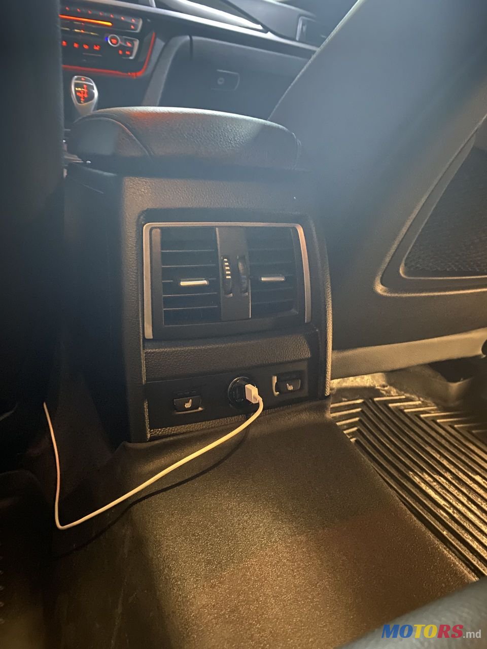 2017' BMW 3 Series Gran Turismo photo #4