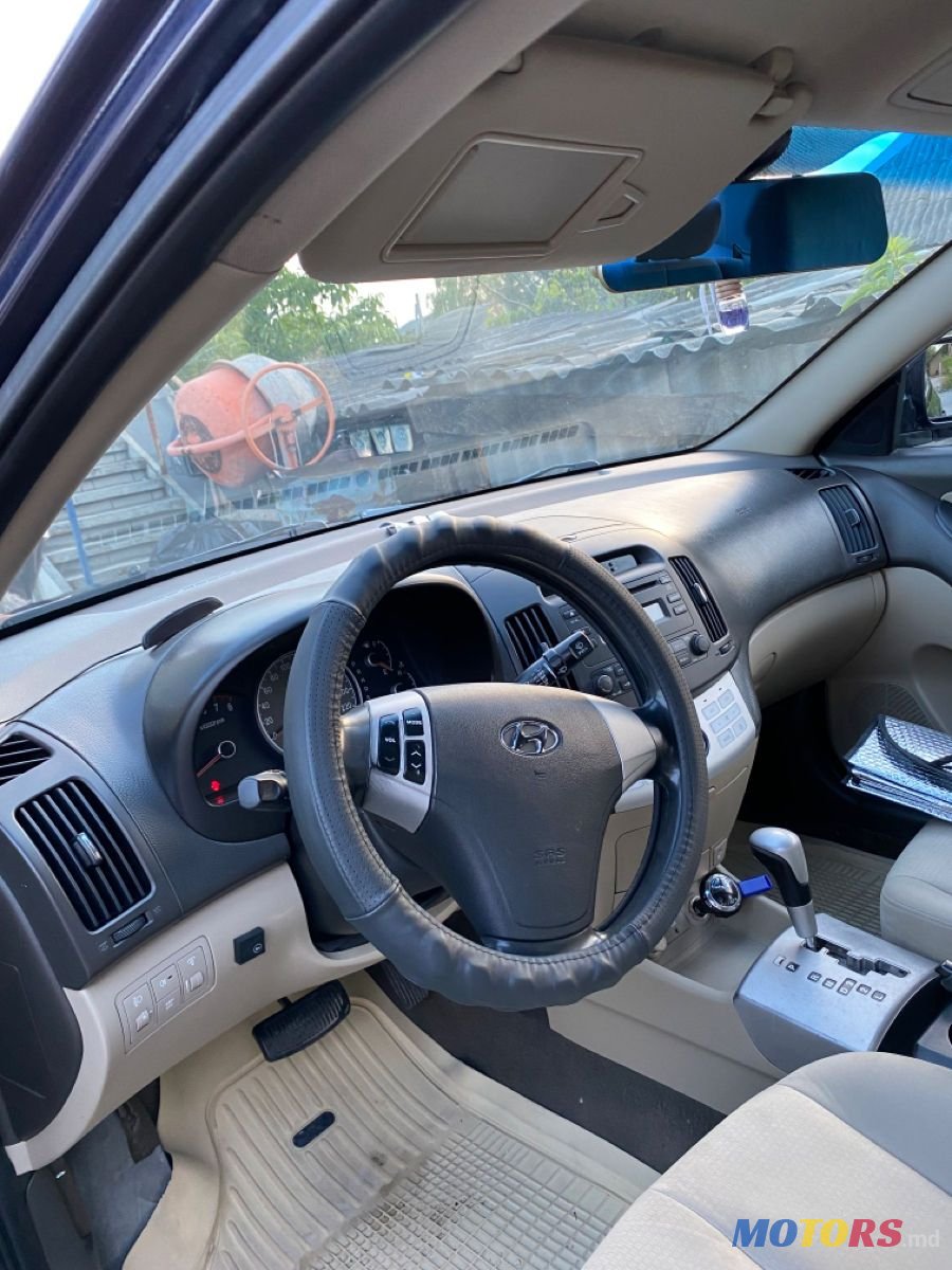 2008' Hyundai Elantra photo #5