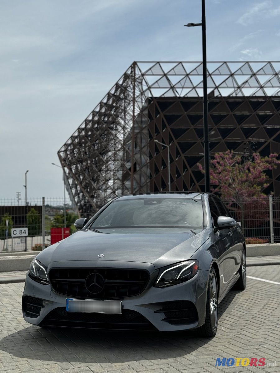 2019' Mercedes-Benz E-Class photo #1