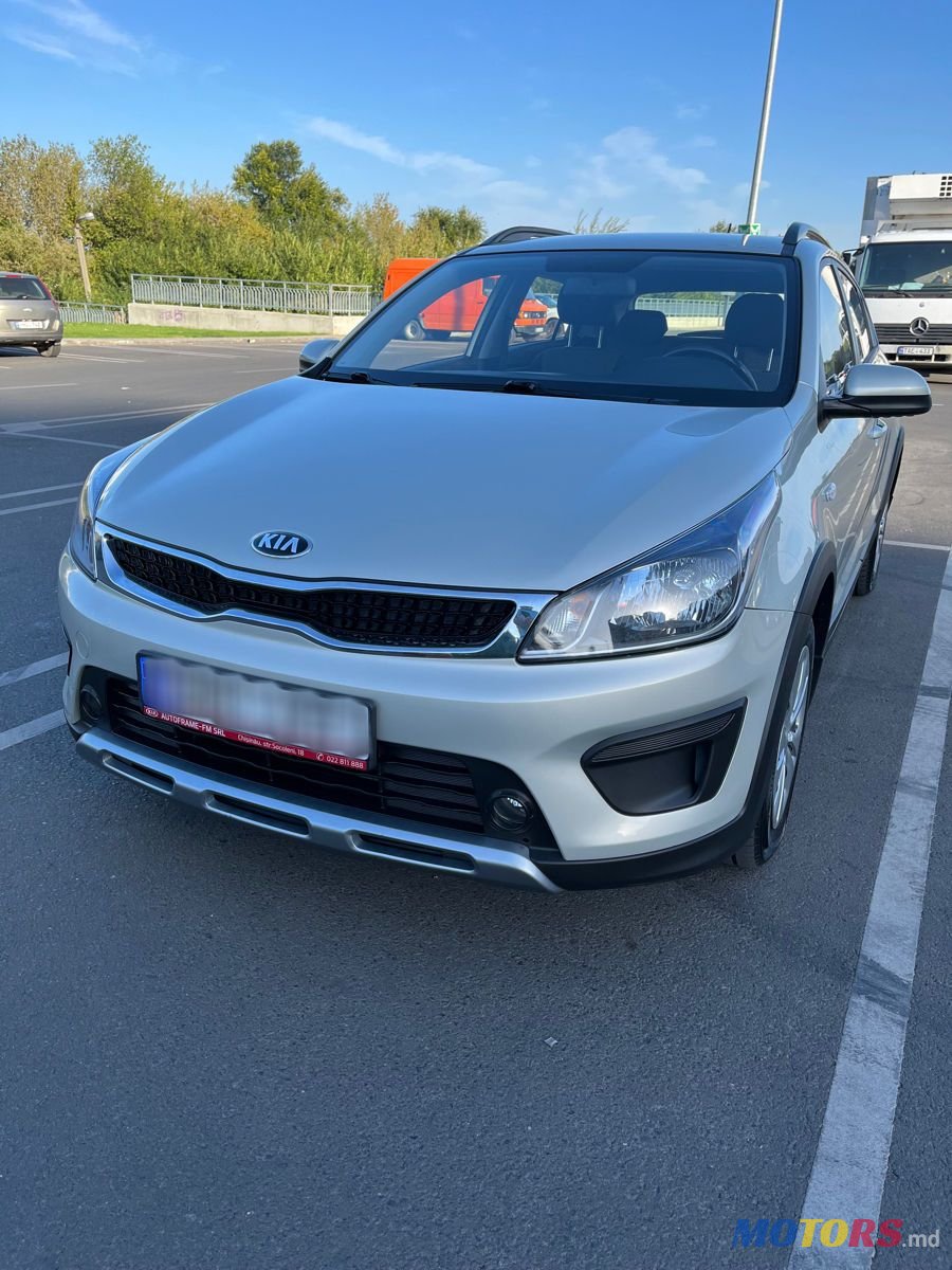 2018' Kia Rio X-Line photo #2