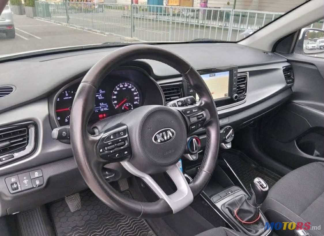 2017' Kia Rio photo #2