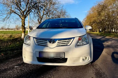 2011' Toyota Avensis